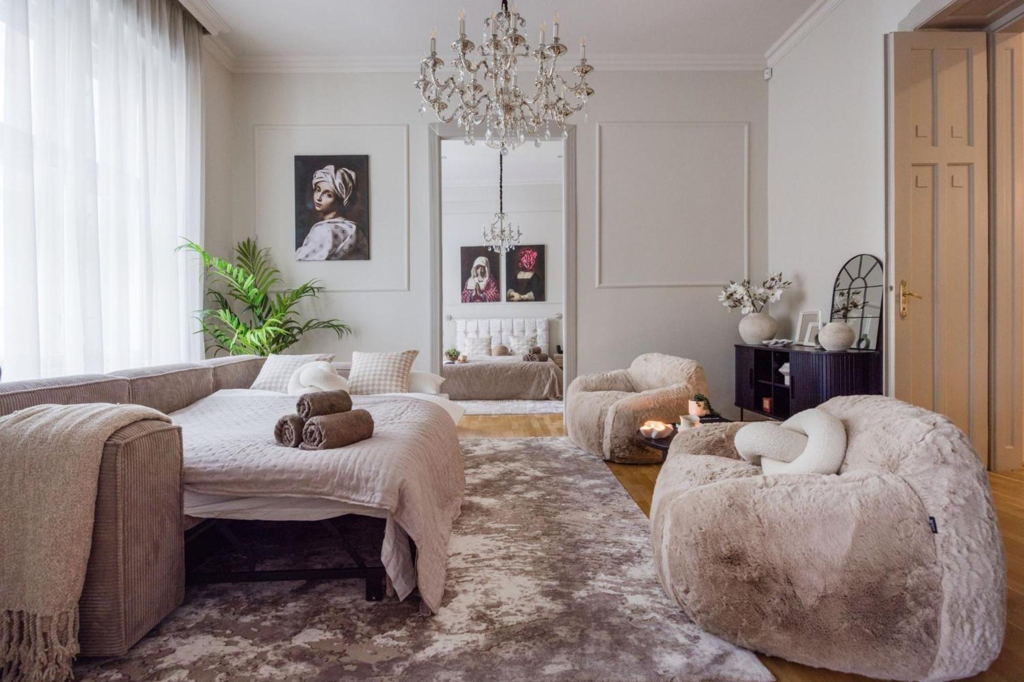 Timeless Elegant Apartment By Opera House Budapest Ngoại thất bức ảnh