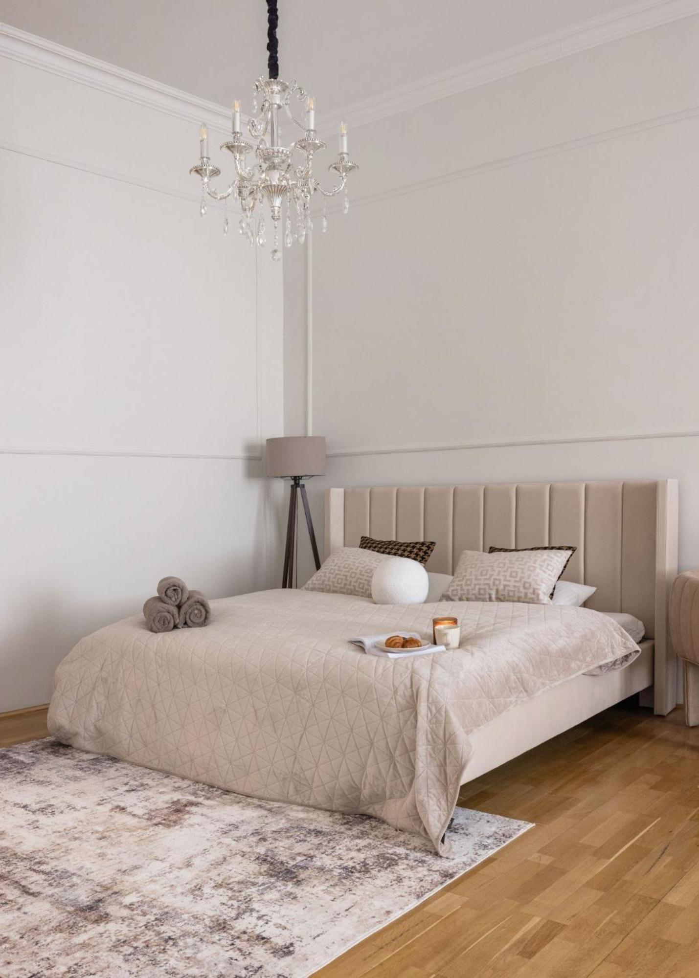 Timeless Elegant Apartment By Opera House Budapest Ngoại thất bức ảnh